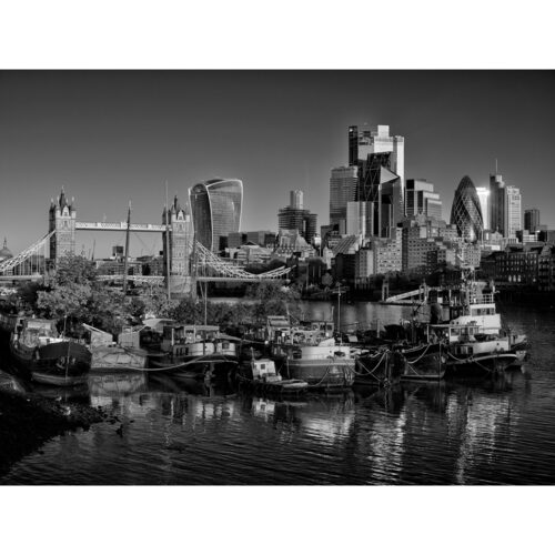 TOWER BRIDGE AND THE CITY BW