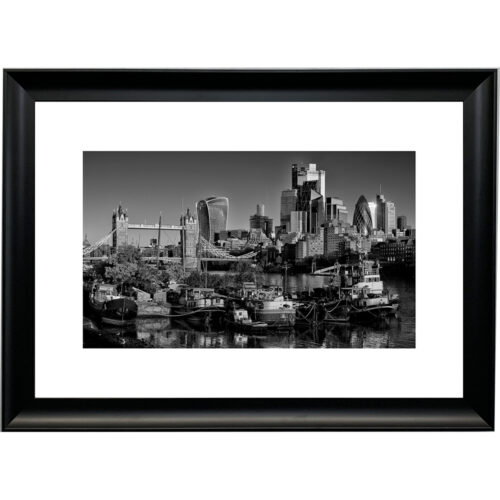 TOWER BRIDGE AND THE CITY B/W