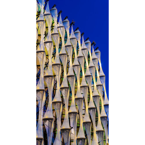 DETAIL OF THE EMBASSY OF THE USA 2